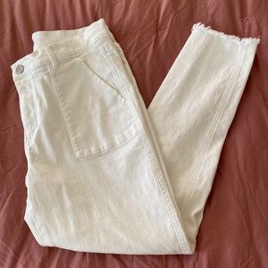 Loft size 10 White Skinny Crop Jeans